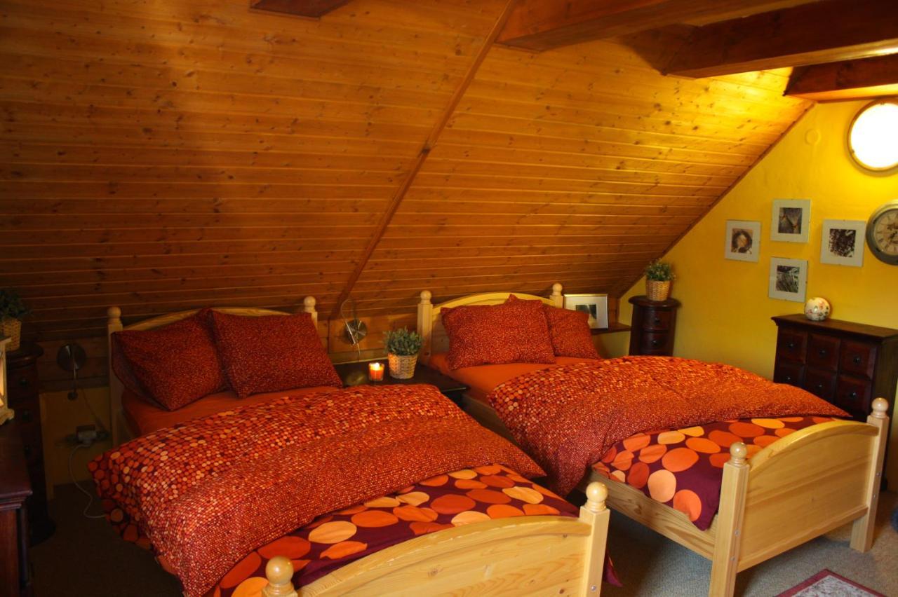 Apartmány U kapličky Kamyk nad Vltavou Exterior foto