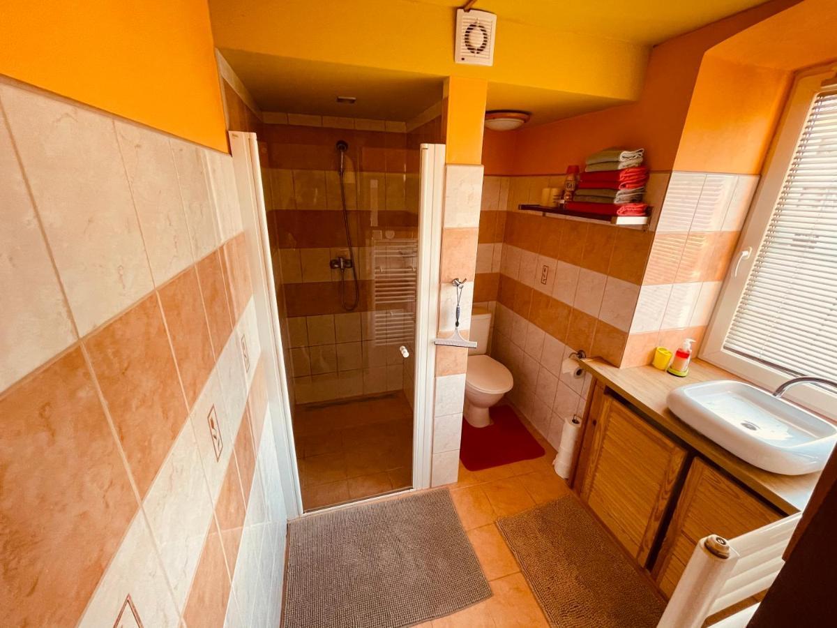 Apartmány U kapličky Kamyk nad Vltavou Exterior foto