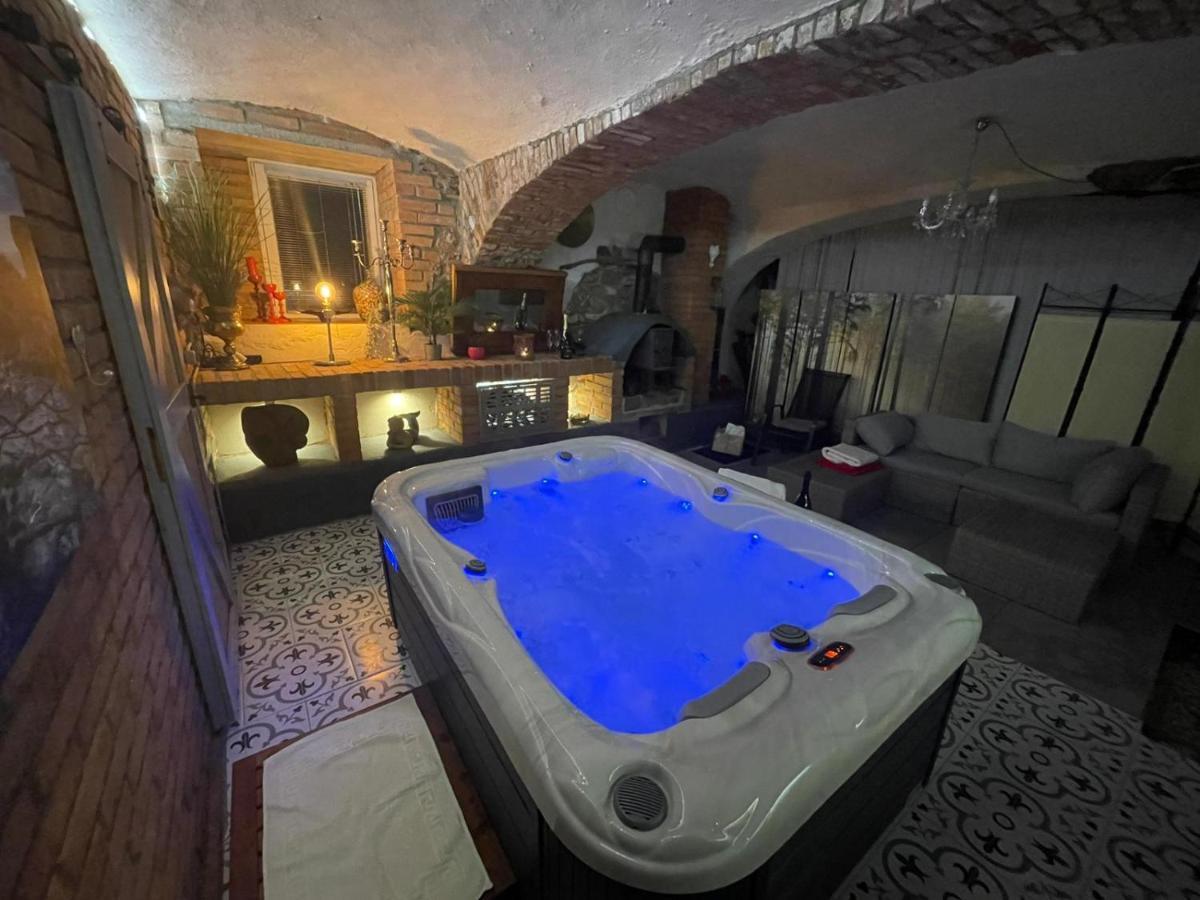 Apartmány U kapličky Kamyk nad Vltavou Exterior foto