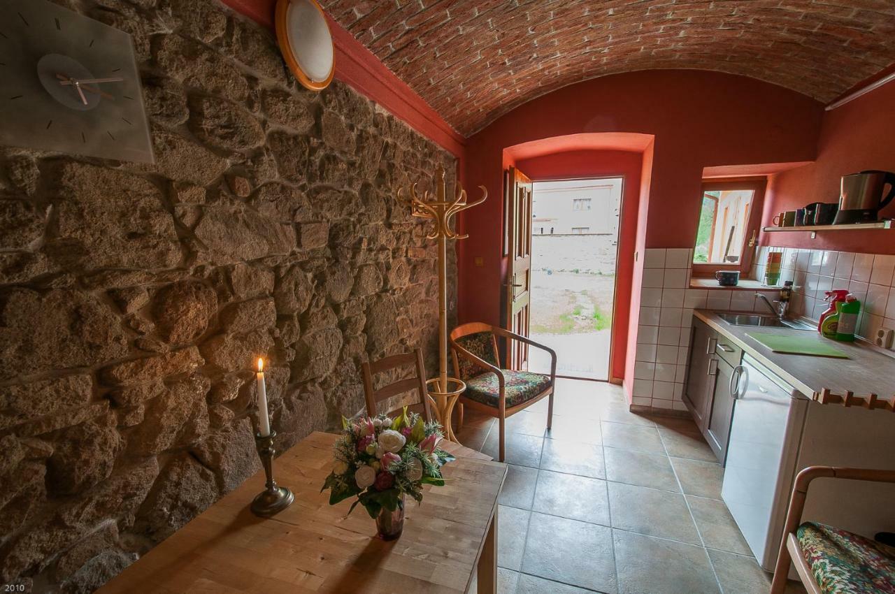 Apartmány U kapličky Kamyk nad Vltavou Exterior foto